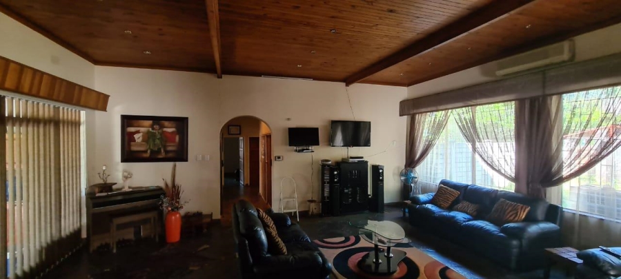4 Bedroom Property for Sale in Boschfontein A H North West